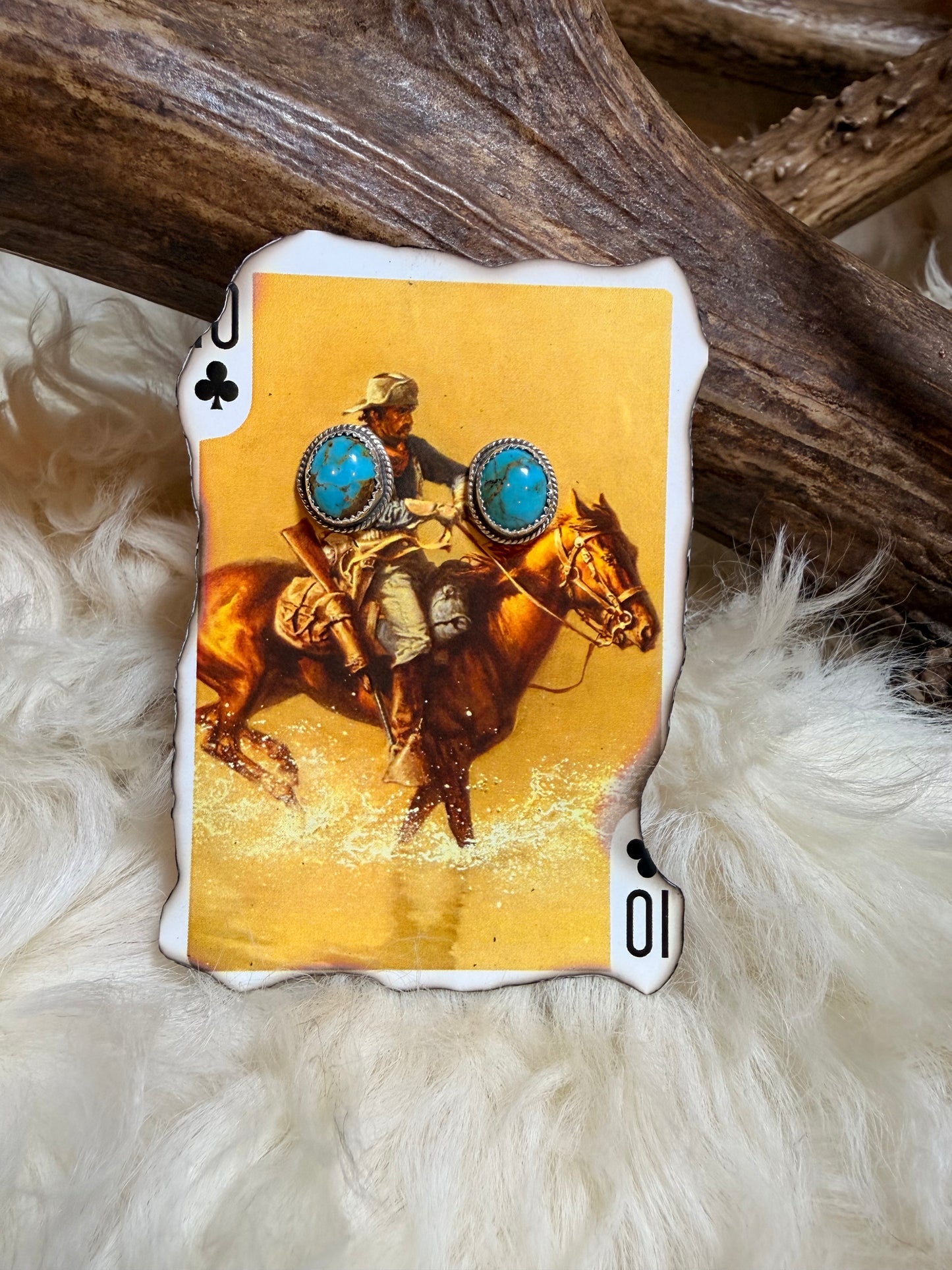 Small Kingman studs