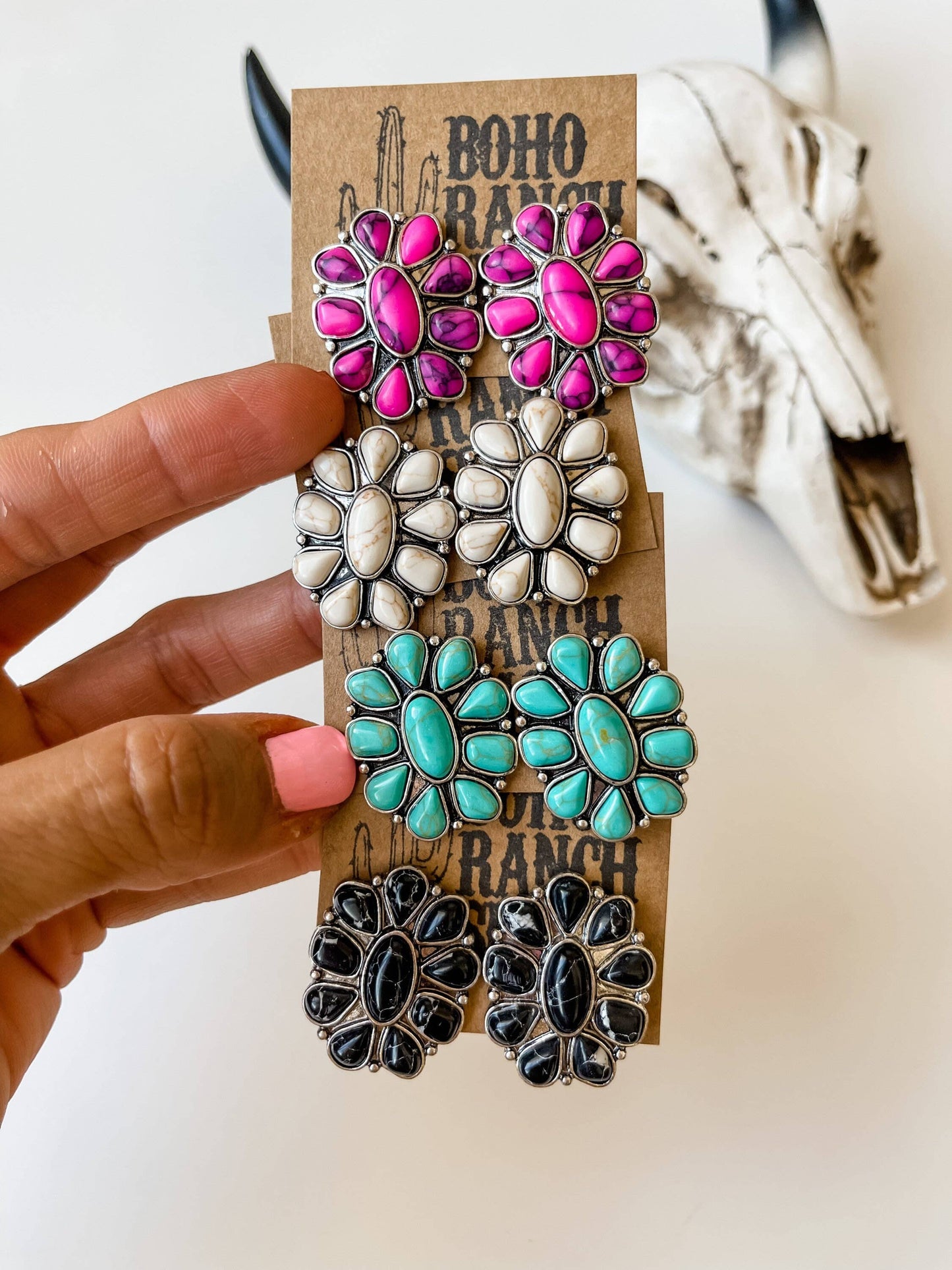 Conch Stone Studs Earrings Western Earrings: Black