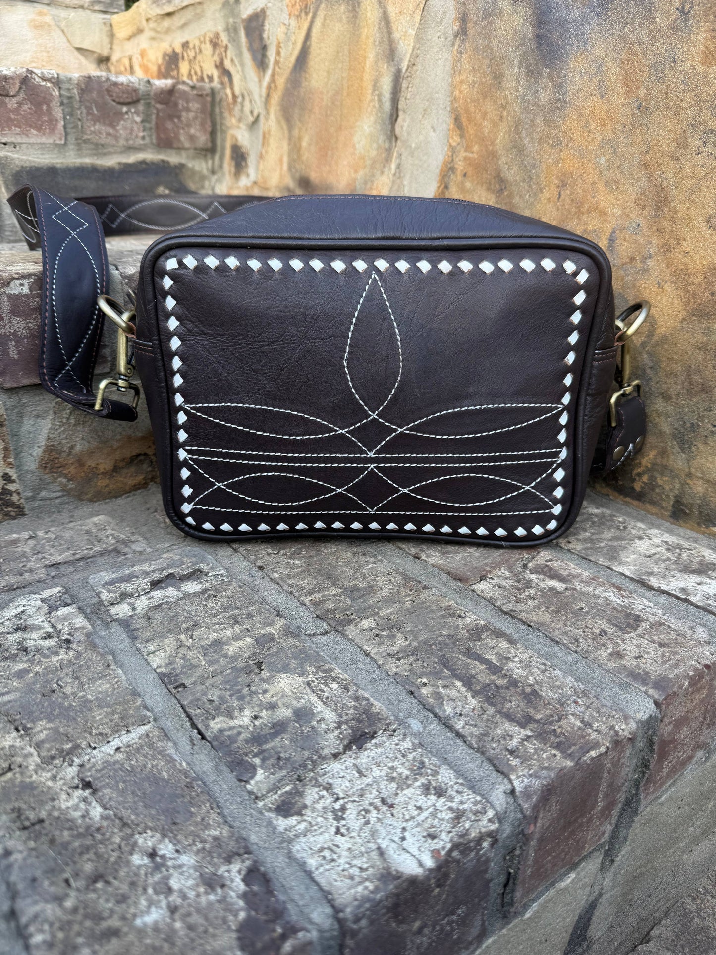 Boot Stitch Leather Purse