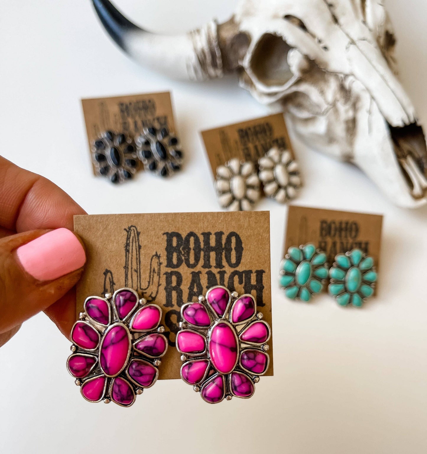 Conch Stone Studs Earrings Western Earrings: Black