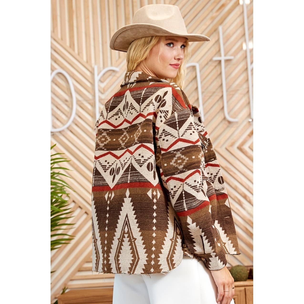 TRIBAL AZTEC PATTERN BUTTON DOWN SHIRT JACKET