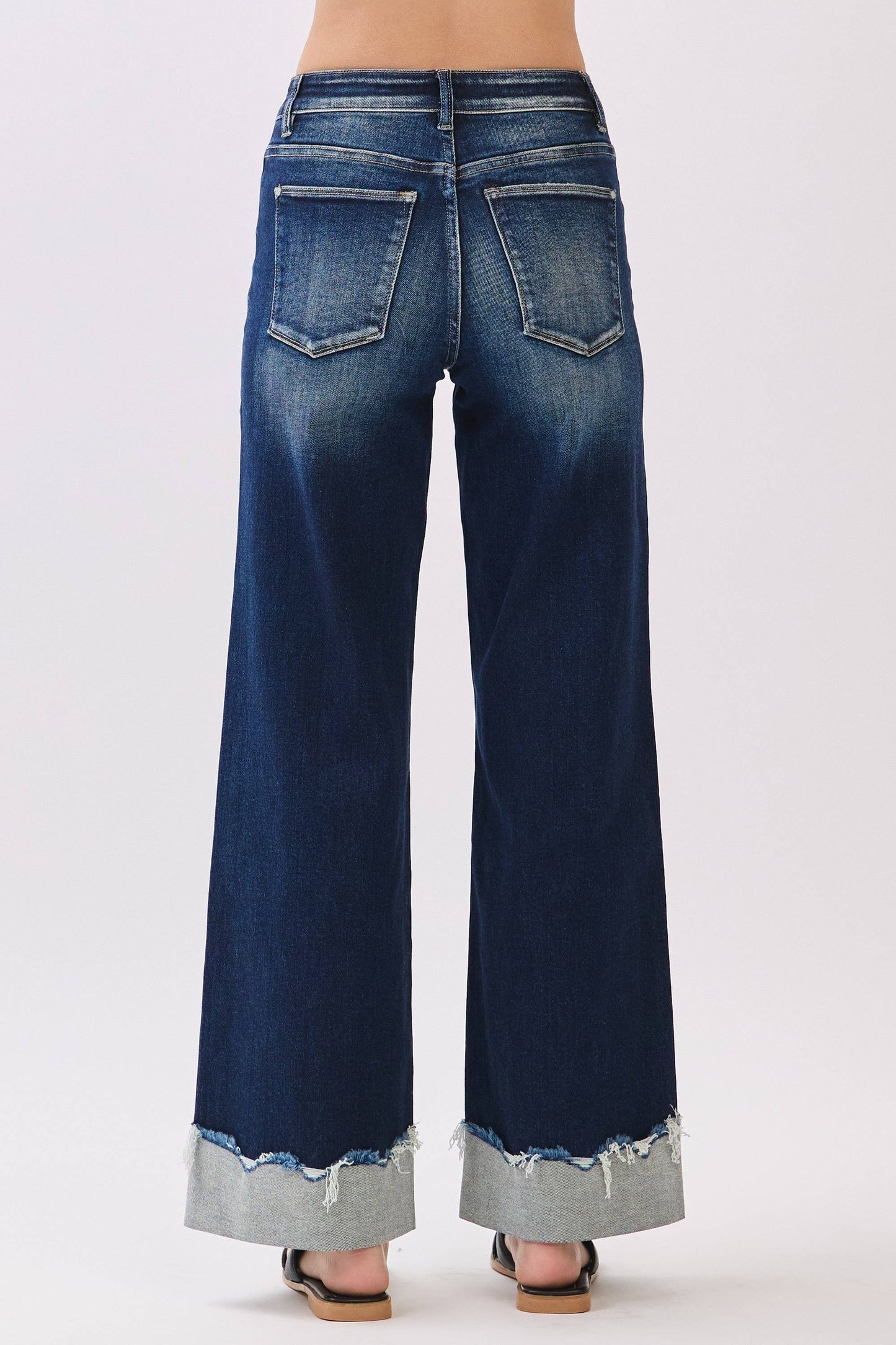 P1554W-DK HIGH RISE STRETCH WIDE LEG W/ CUFFED HEM JEANS: 9/28