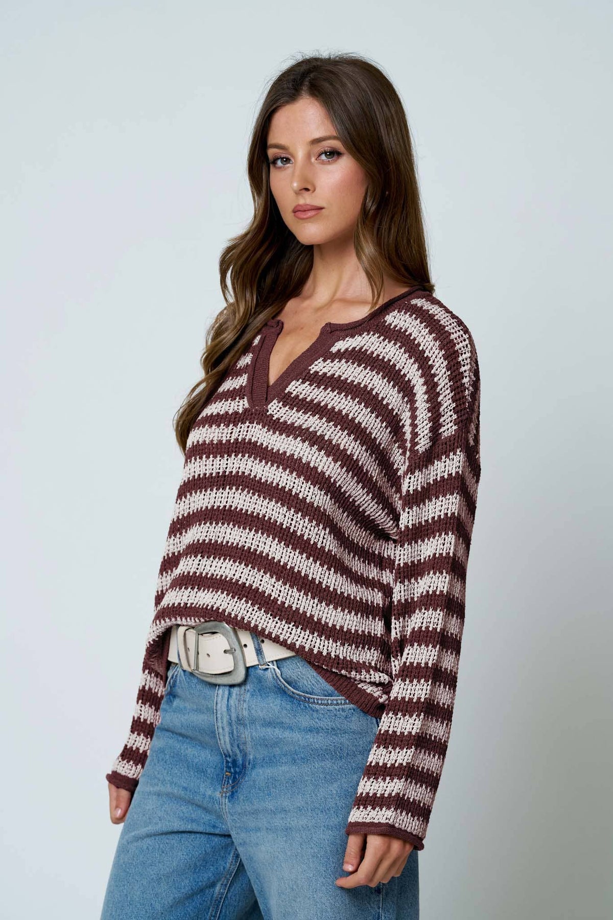 STRIPE RAW EDGE SPLIT NECK SHEER KNIT SWEATER : MOCHA