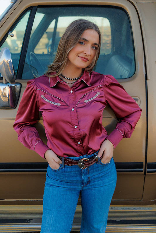 The dusty rose pearl snap