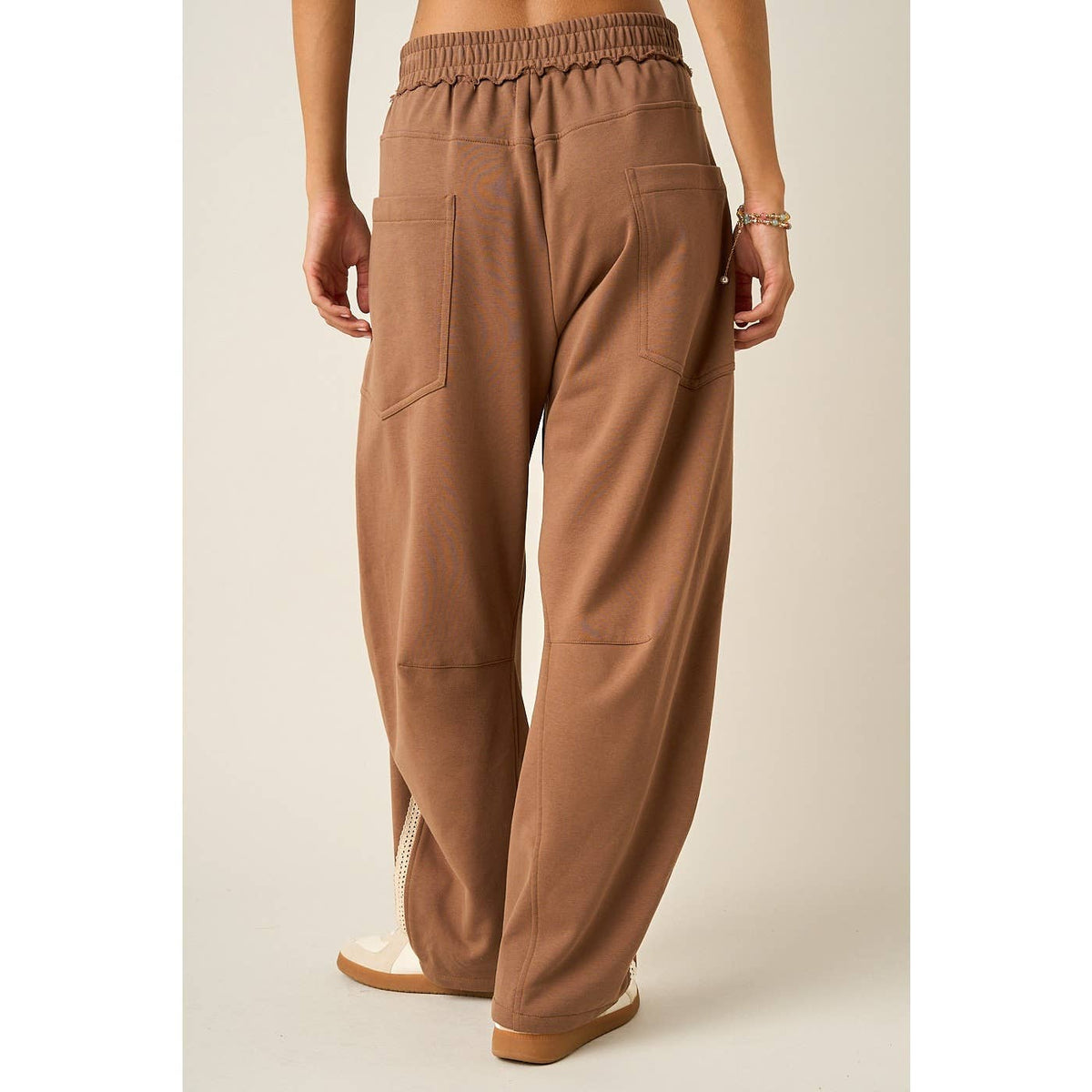 LACE TRIM BARREL LEG DRAWSTRING PANTS: MOCHA MOUSSE / S-M-L(2-2-2)