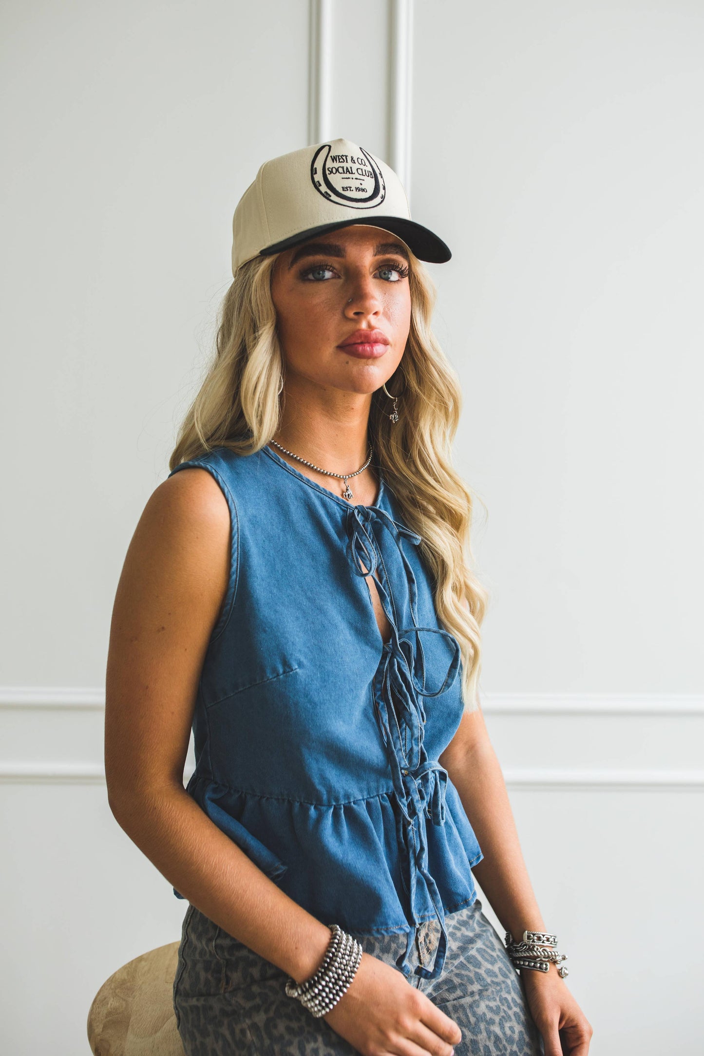 16" 18K  Gold Plated Burnished Necklace with Bucking Horse: White Gold