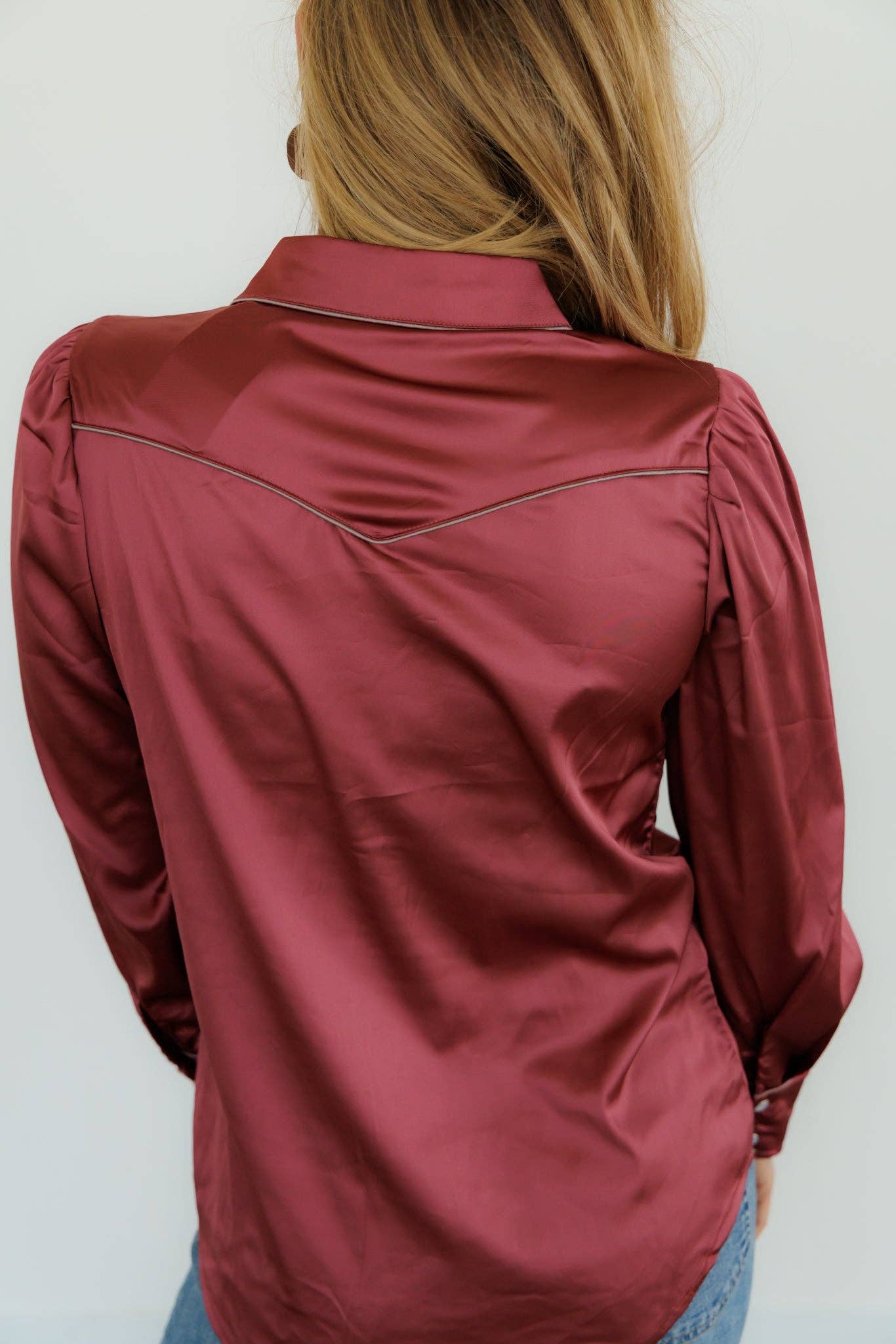 The dusty rose pearl snap