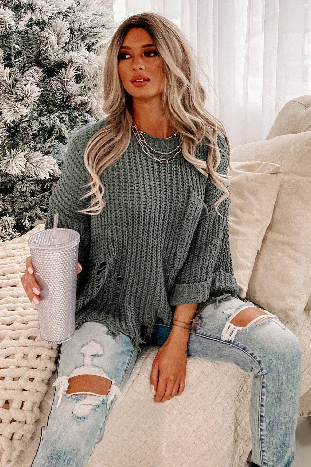 Alina Ripped Raw Hem Chunky Pullover Sweater: Gray / 100%Polyester