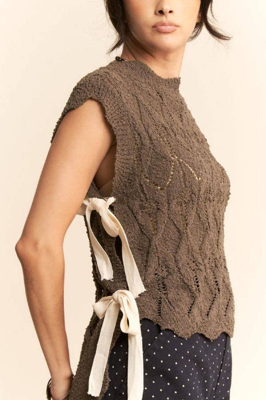 RIBBON BOW TIES SCALLOPED TRIM KNIT SEMI CROP TOP