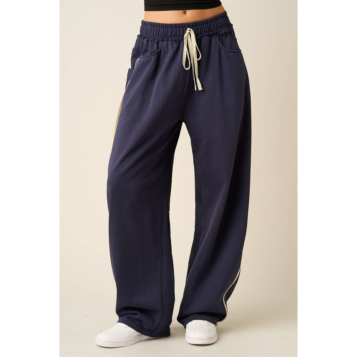 LACE TRIM BARREL LEG DRAWSTRING PANTS: MOCHA MOUSSE / S-M-L(2-2-2)
