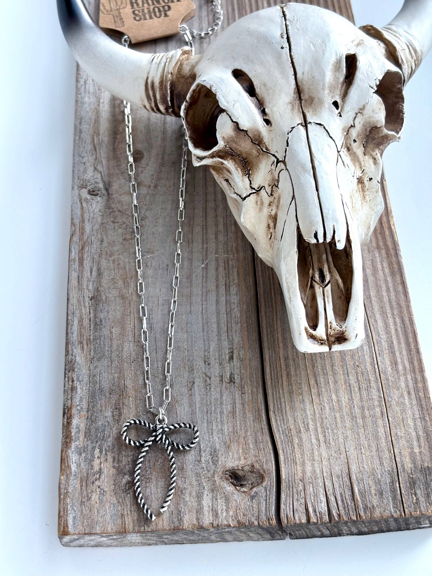 Western Style Coquette Bow, Ribbon Pendant Chain Necklace