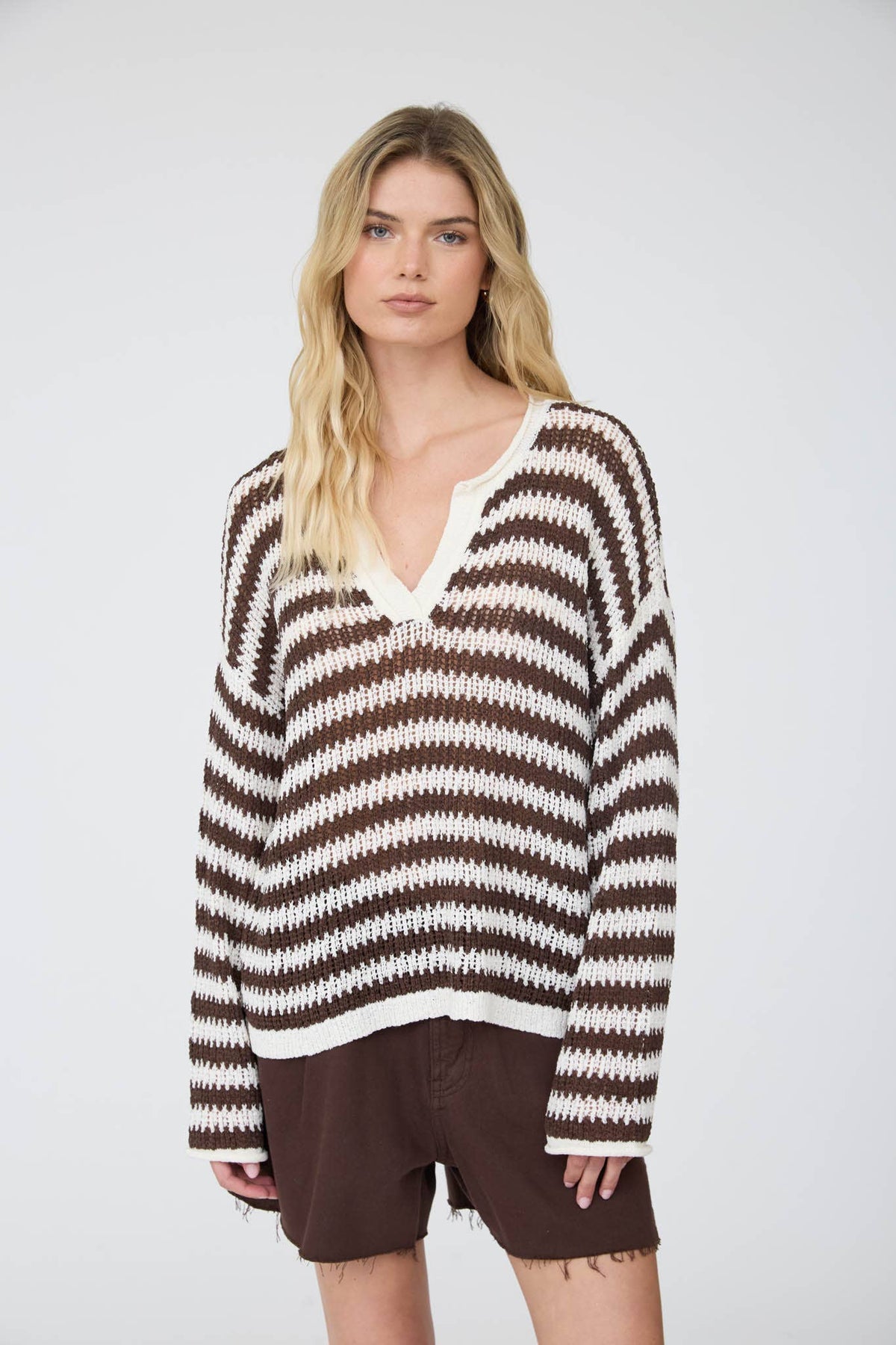 STRIPE RAW EDGE SPLIT NECK SHEER KNIT SWEATER : MOCHA