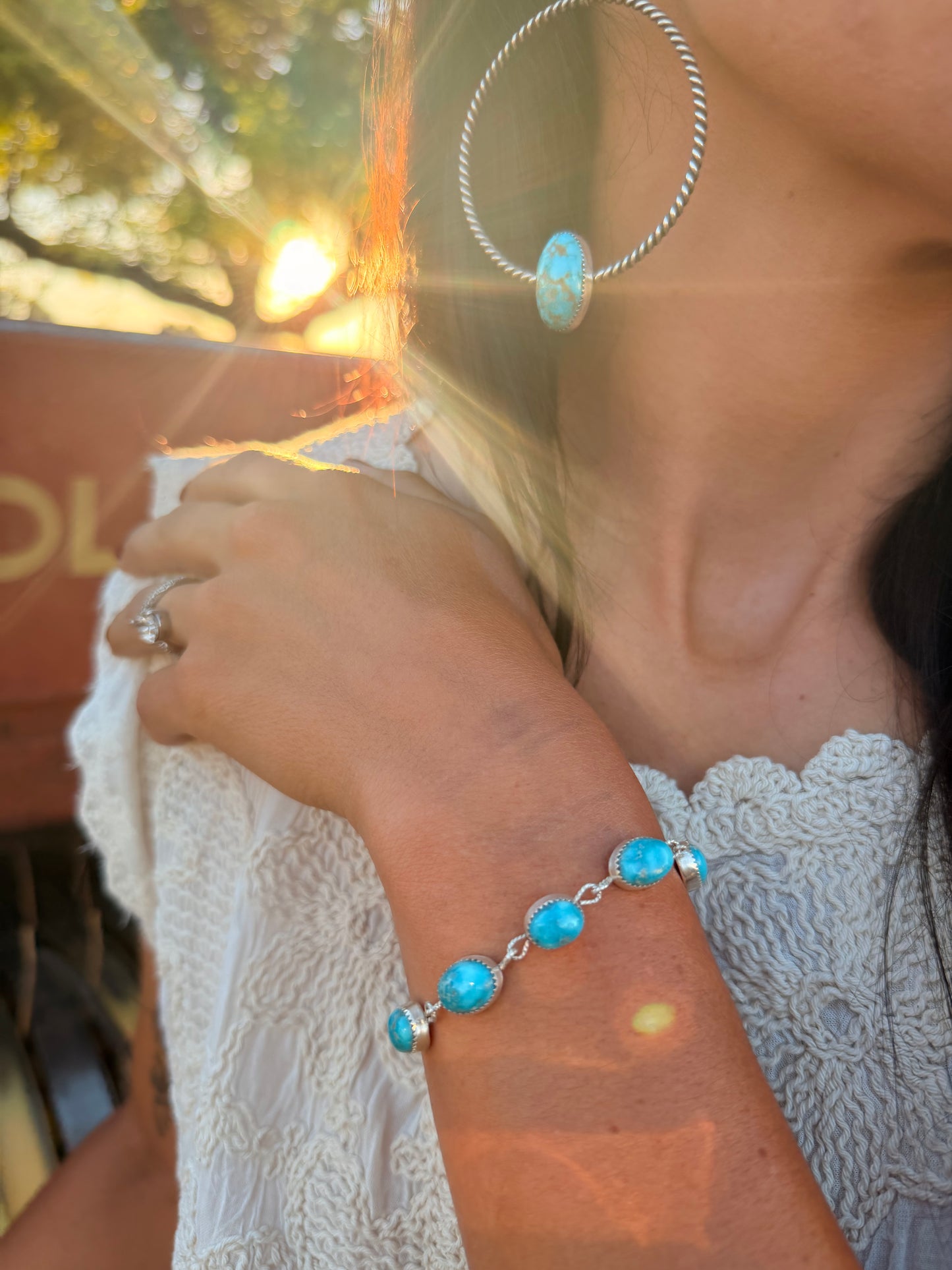 White water turquoise bracelet