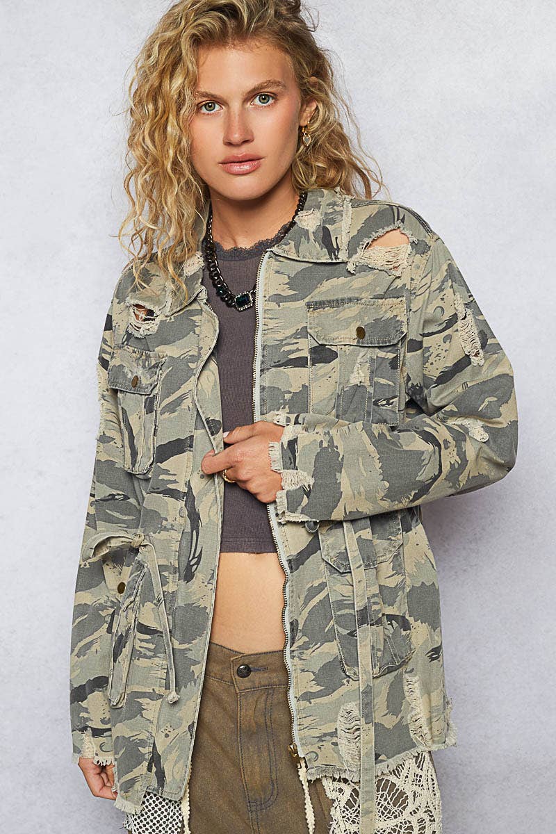 Zipper Waist Tie Camo Print Jacket with Pockets: VINTAGE CAMOUFLAGE / S