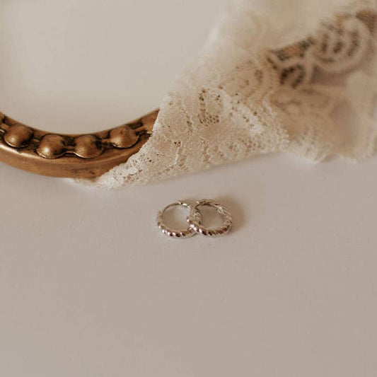 Brooklyn Twist Hoops: Silver