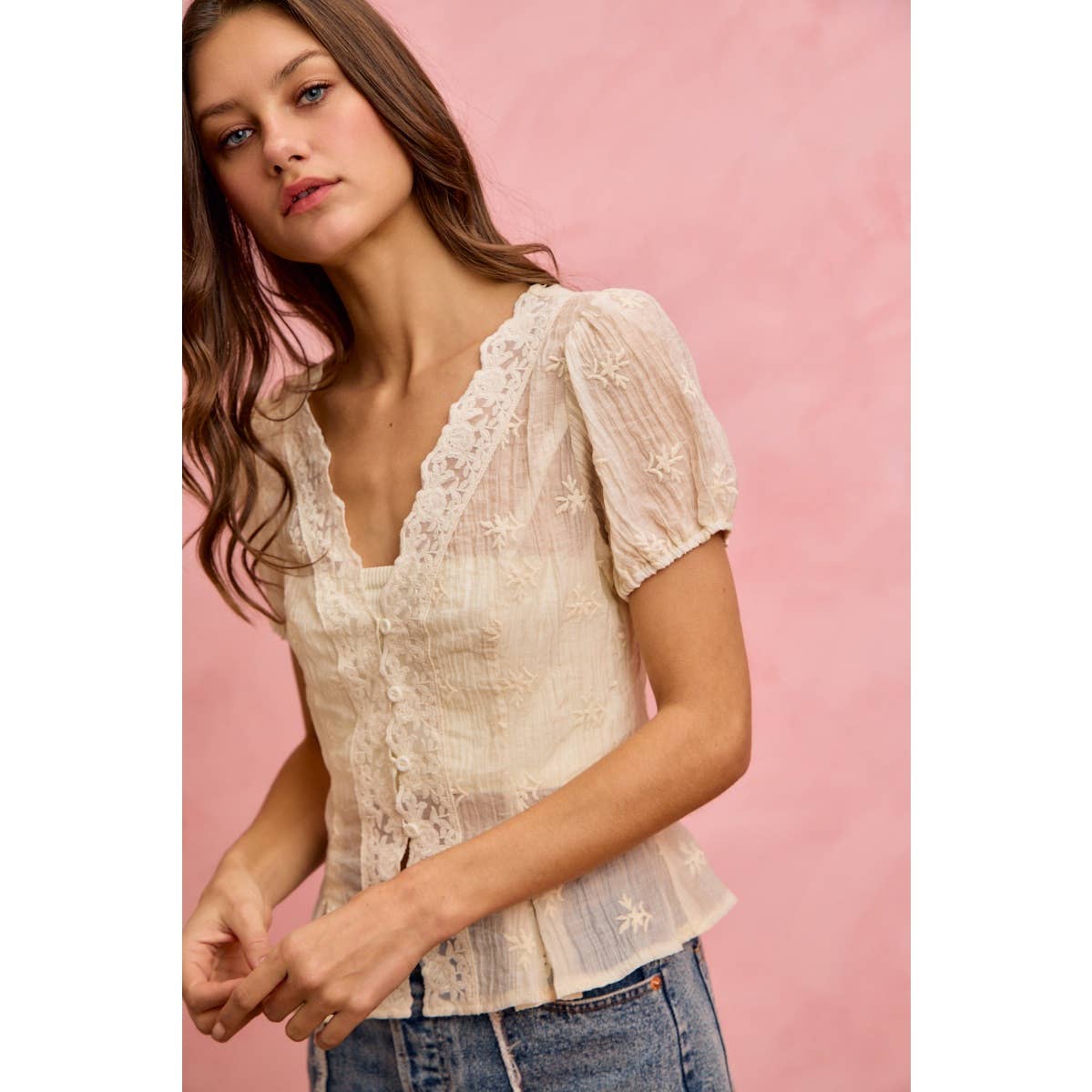 FLORAL EMBROIDERED TEXTURE WOVEN LACE BLOUSE TOP