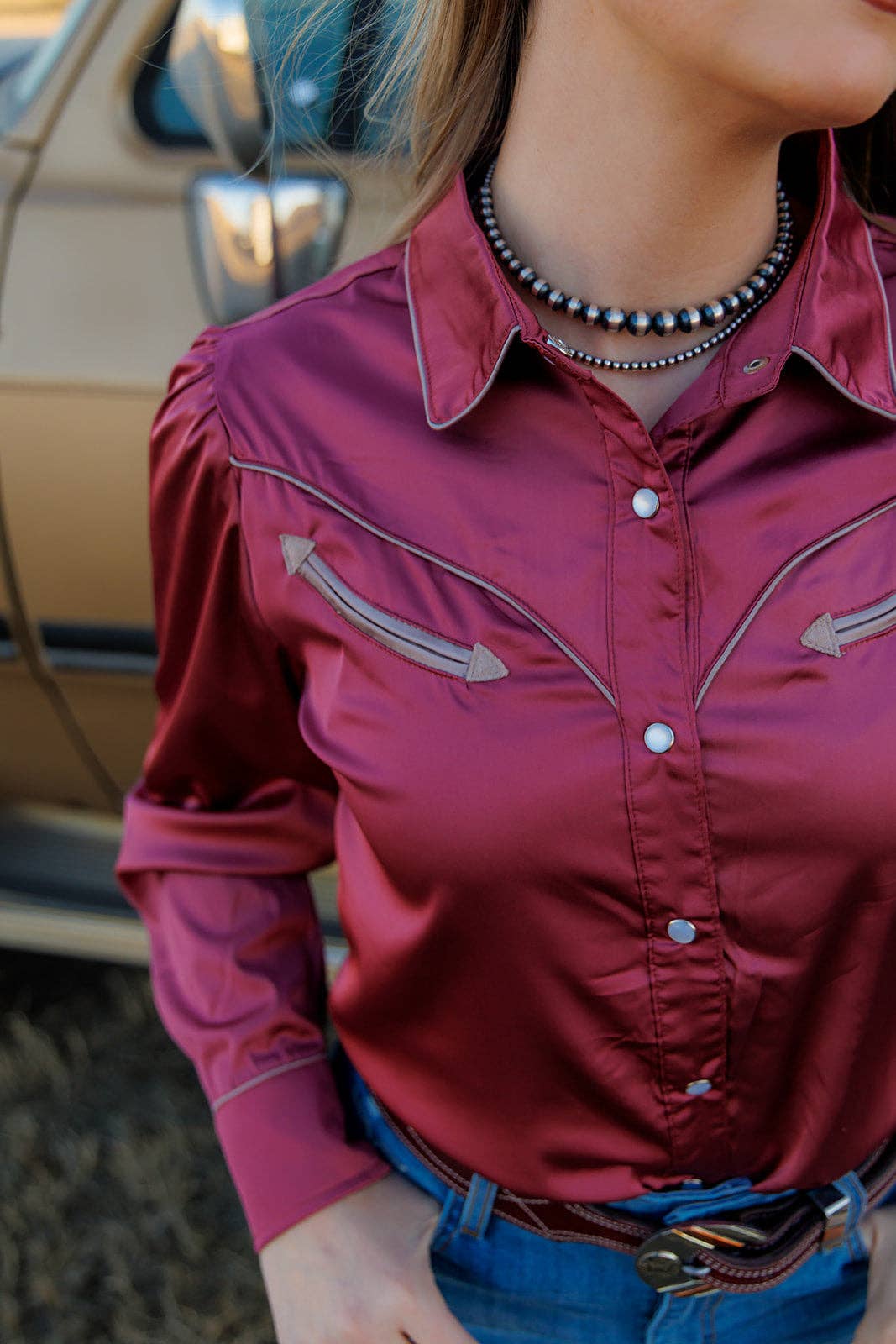 The dusty rose pearl snap