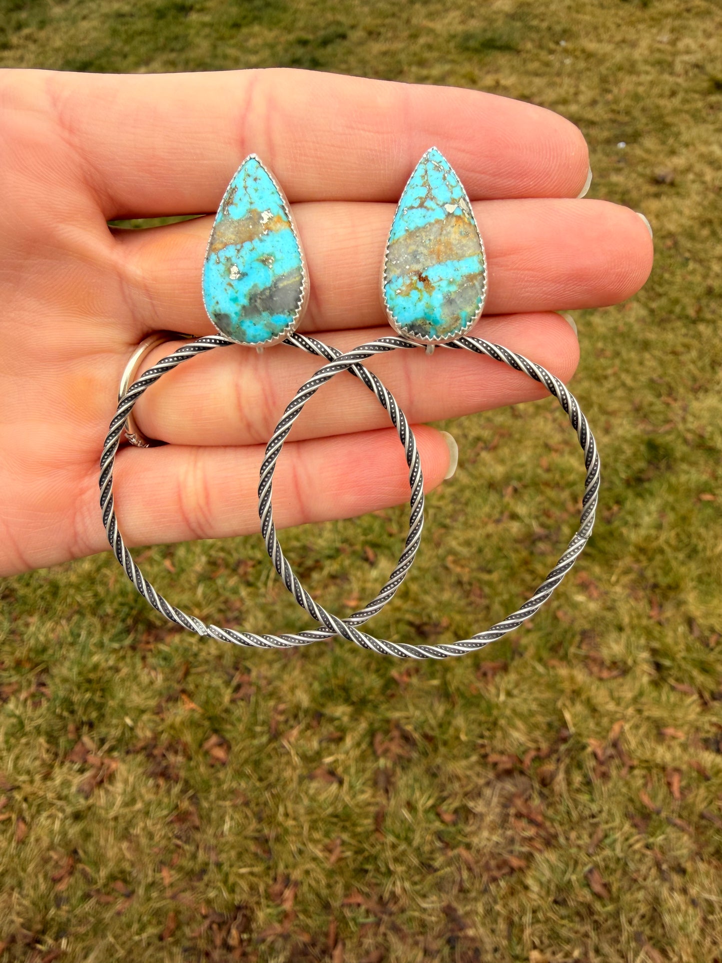 Nacozari Turquoise hoop earrings