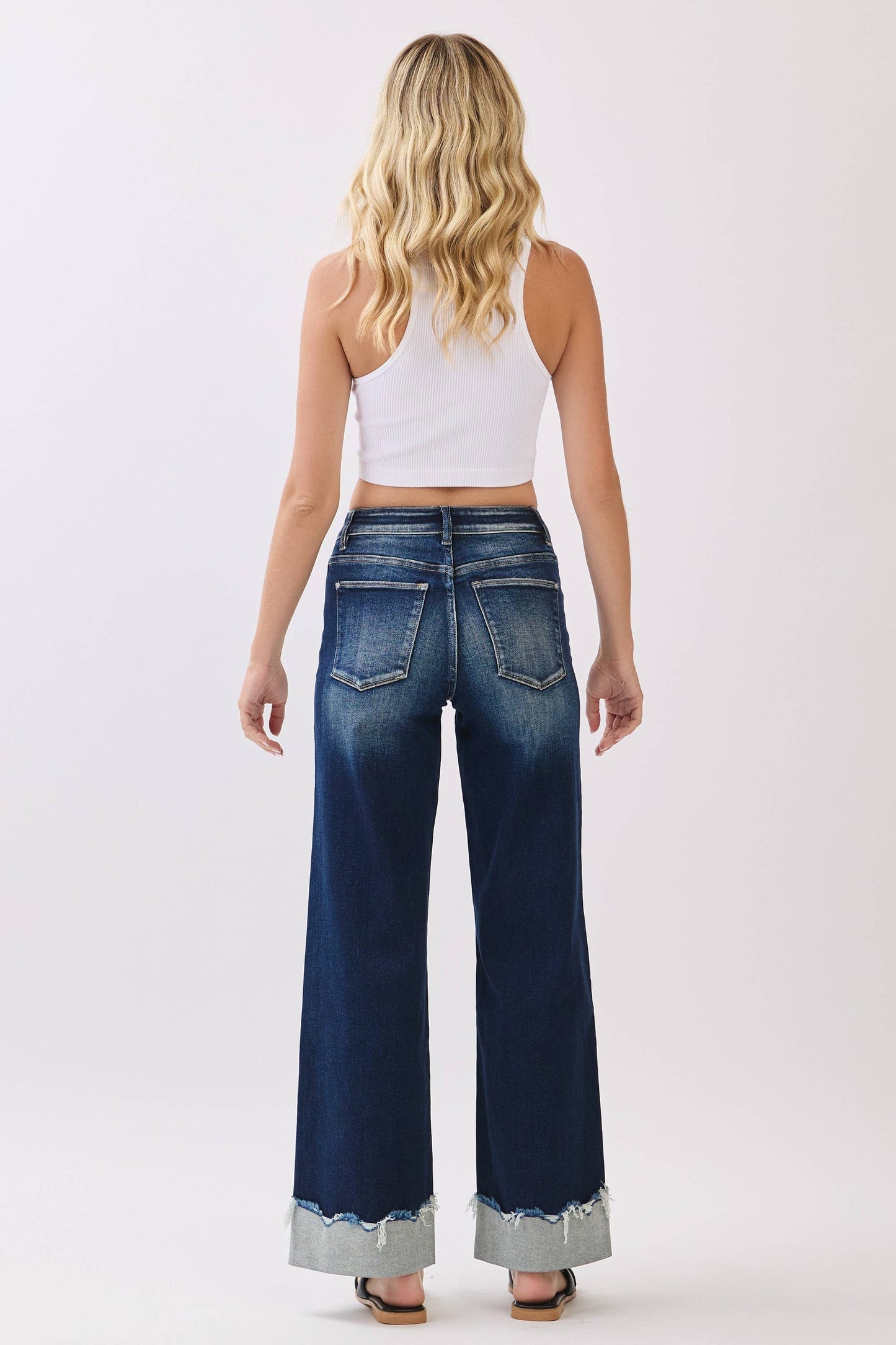 P1554W-DK HIGH RISE STRETCH WIDE LEG W/ CUFFED HEM JEANS: 11/29