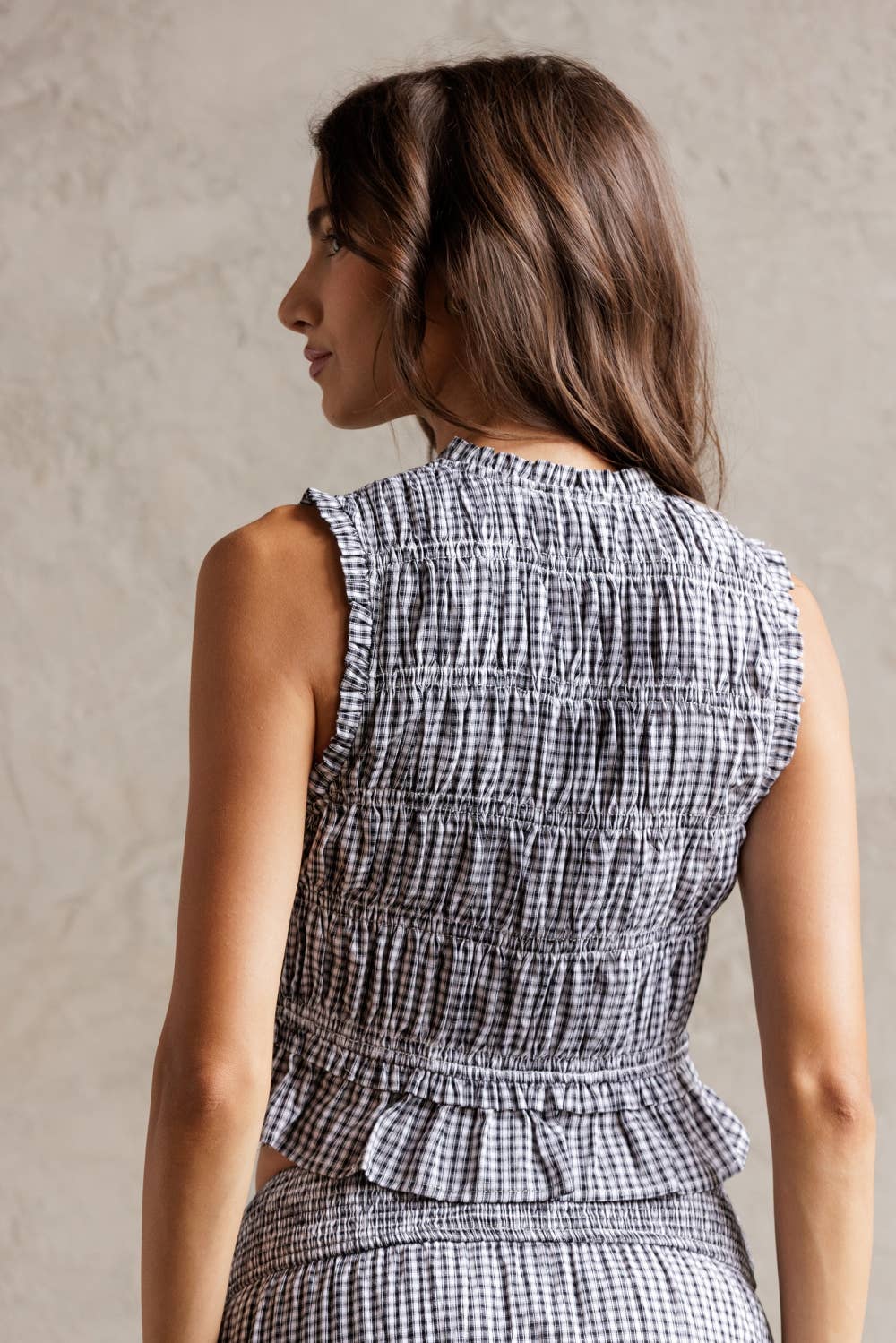 SMOCKED GINGHAM TOP
