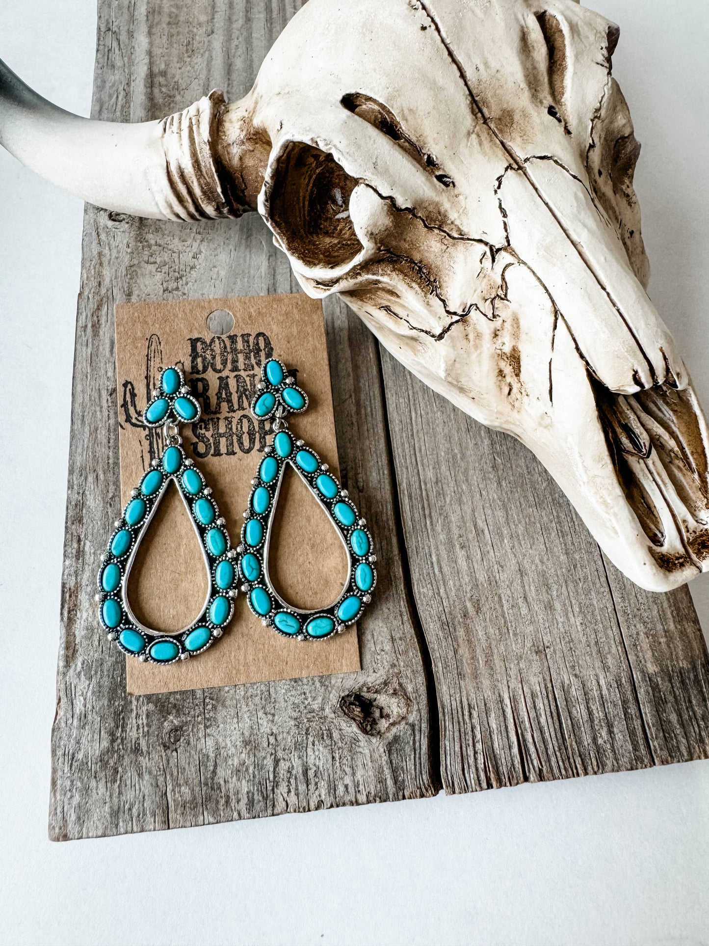 Western Teardrop Earrings: BLACK