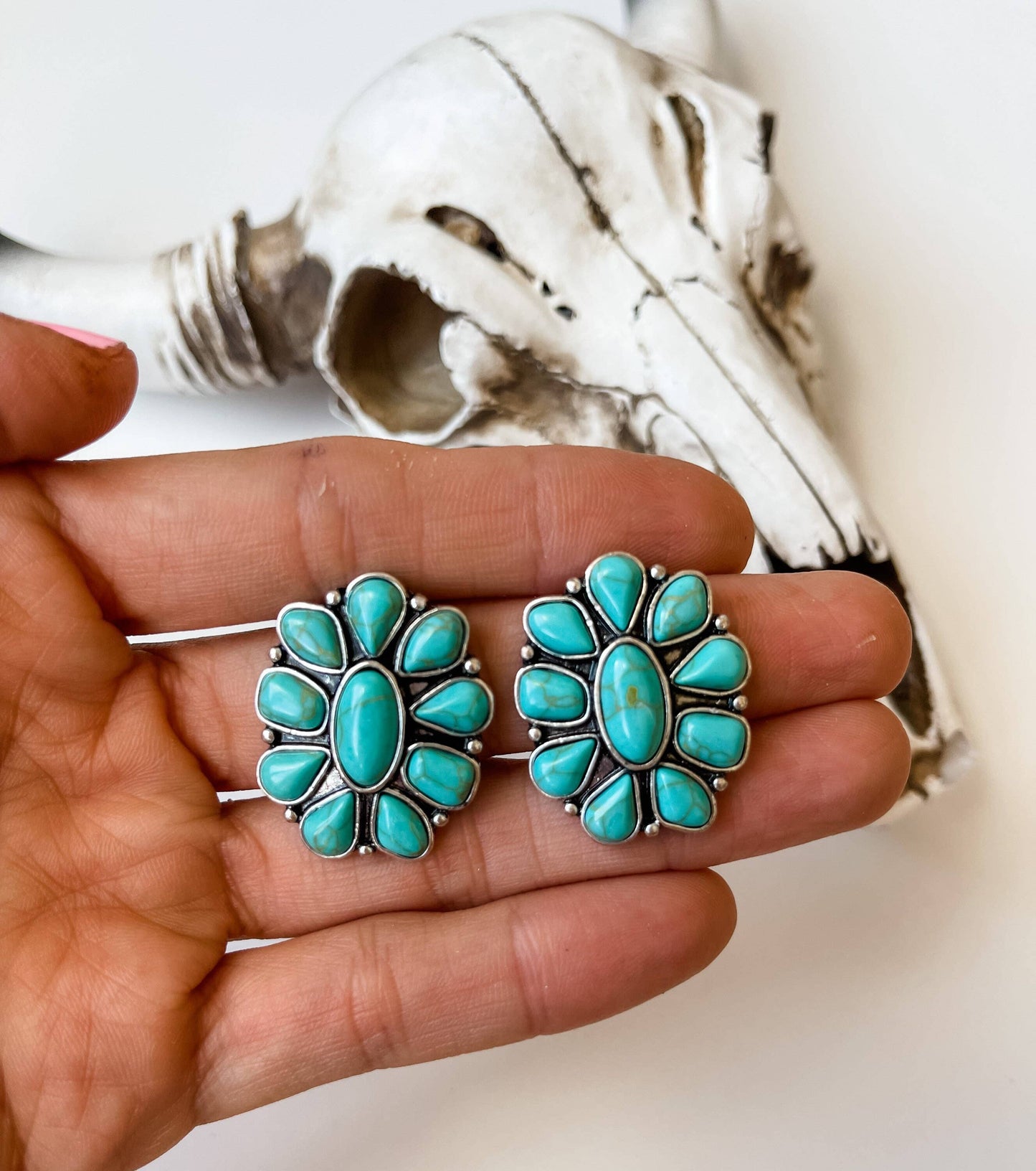 Conch Stone Studs Earrings Western Earrings: Turquoise